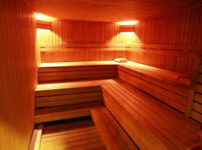 Holiday Inn Brussels Airport by IHG