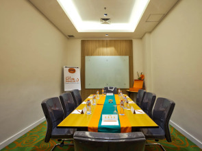 HARRIS Hotel & Conventions Denpasar Bali