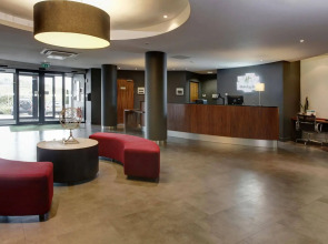 Holiday Inn London - Luton Airport by IHG