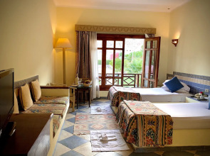 Tropitel Dahab Oasis