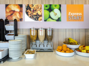 Holiday Inn Express Rotterdam - Central Station by IHG