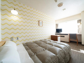 Econo Higashi Kanazawa