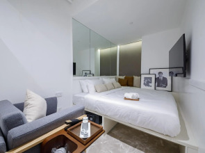 Charterhouse Causeway Bay