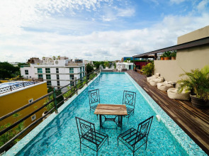 Be Playa Hotel Boutique & Rooftop Bar