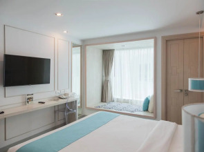 The Bloc Hotel Phuket