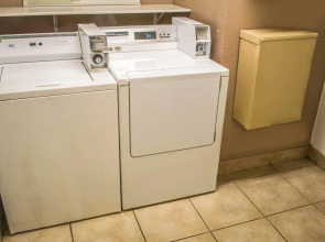 Comfort Inn & Suites Beaverton - Portland West