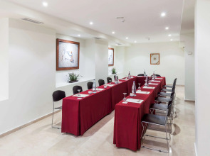 Catalonia Excelsior Hotel