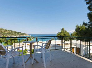 Отель Bomo Tosca Beach