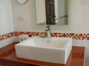 Nattha Waree Hot Spring Resort and Spa