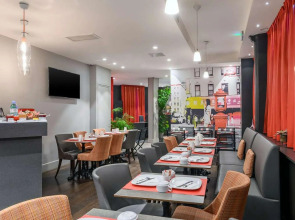 Hotel Sixteen Paris Montrouge