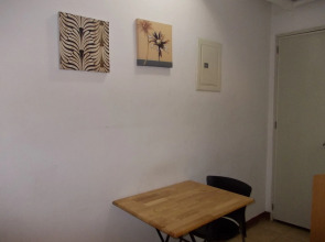 OYO 859 City Stay Inns Pasong Tamo (Vaccinated Staff)