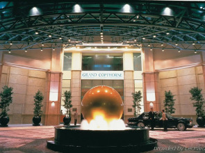 Grand Copthorne Waterfront