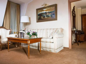 Подол Плаза