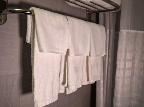 Ramada by Wyndham North Bergen