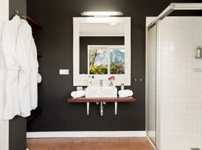 Molo Luxury Suites Puerto Banus