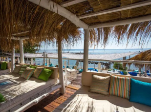 The Golden Coast Beach Hotel