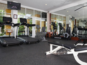 Courtyard By Marriott Cancun Airport