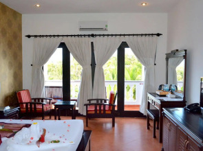 Sea Lion Beach Resort & Spa