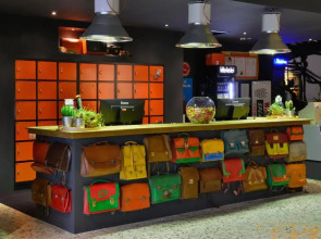 hotel friends Dusseldorf Downtown