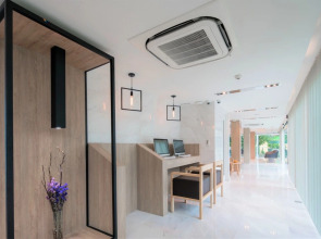 The Beachfront Hotel Phuket