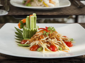 Khaolak Wanaburee Resort