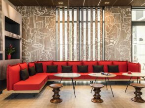 ibis Paris Coeur d'Orly Airport