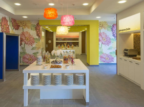 Отель Hampton by Hilton Warsaw City Centre