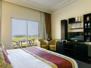 Royal Beach Hotel and Resort