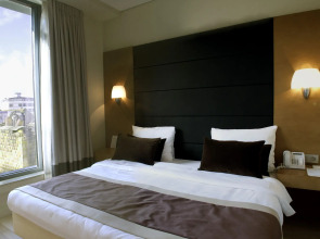 B-aparthotel Grand Place