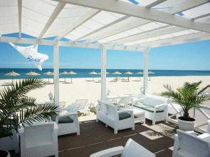 Long Beach Resort & Spa