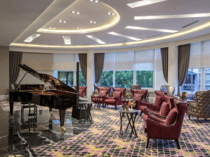 Dobedan World Palace