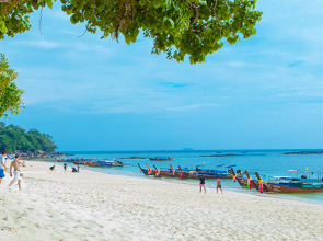 Paradise Resort PHI PHI