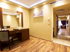 Pyramisa Suites Hotel Cairo