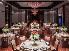 Sofitel Mumbai BKC Hotel