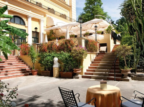 Imperial Hotel Tramontano