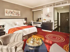 Swiss Hotel Corniche