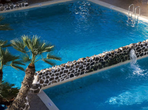 Apartamentos Pirámides