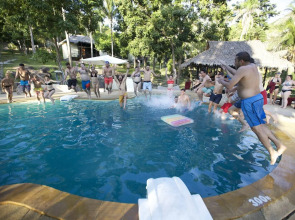 Shiralea Island Resort