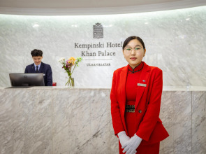 Kempinski Hotel Khan Palace