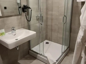 Отель «Бонтиак»