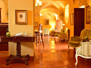 Pousada Castelo de Palmela - Historic Hotel