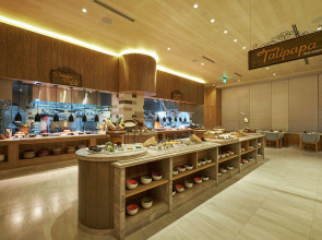 Hilton Manila Newport World Resorts