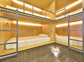 WITH U Hotel & Guesthouse