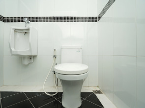 OYO 782 Menjangan Residence at Citraland 1