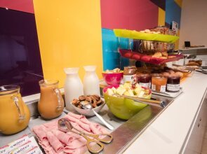 ibis Styles Paris Tolbiac Bibliotheque