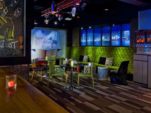 Отель Kew Green Wanchai HK