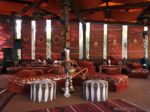 Grand Pyramids Hotel