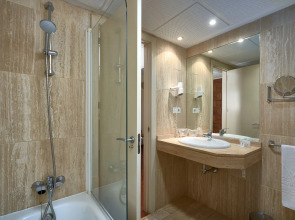 Hotel Murillo Reinoso