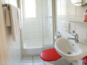 Adventure Guesthouse