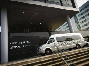 Steigenberger Airport Hotel Amsterdam Hotel